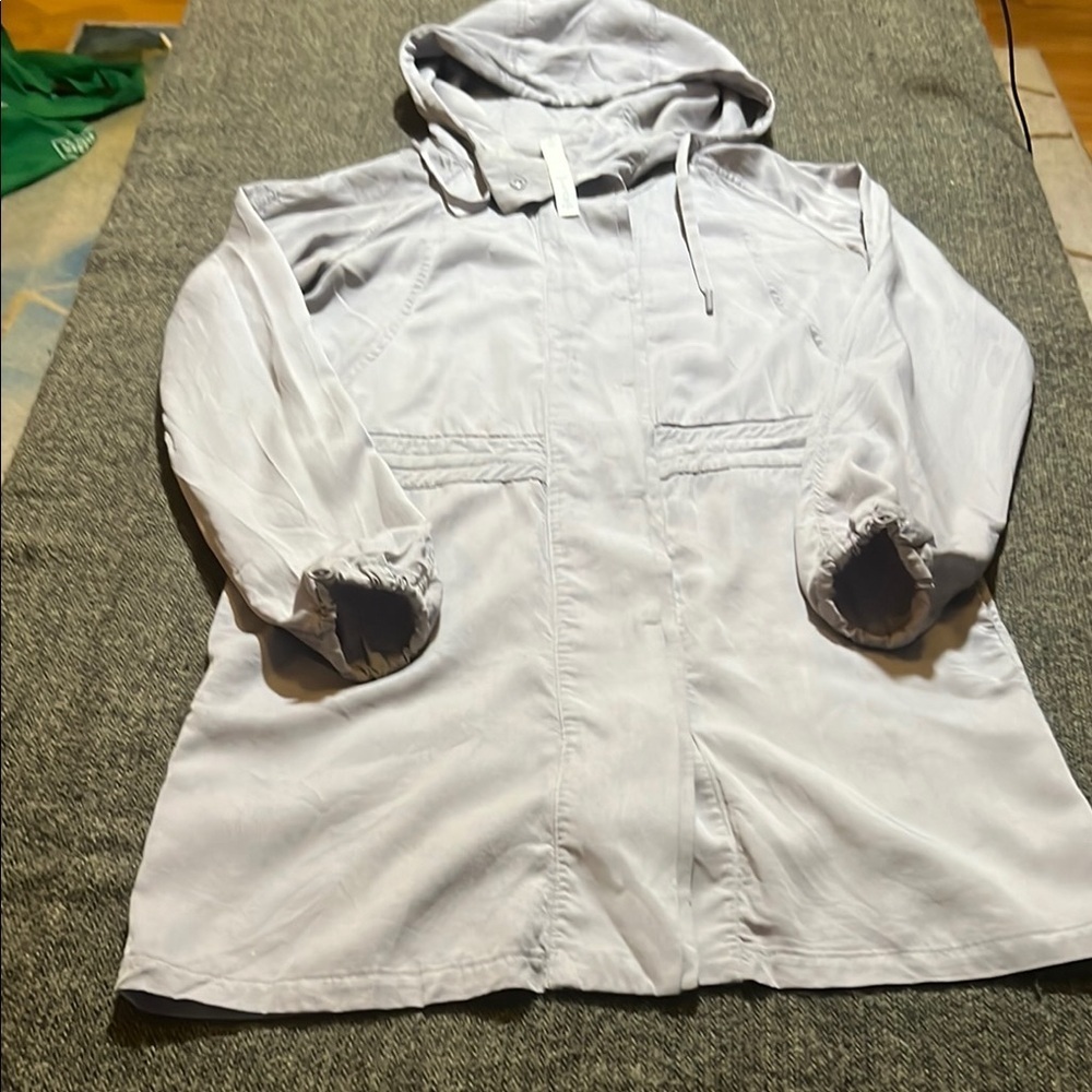 Lululemon City Stroll Jacket Tencel Silverscreen Light Gray Hooded sz 4 Like New - Picture 4 of 13